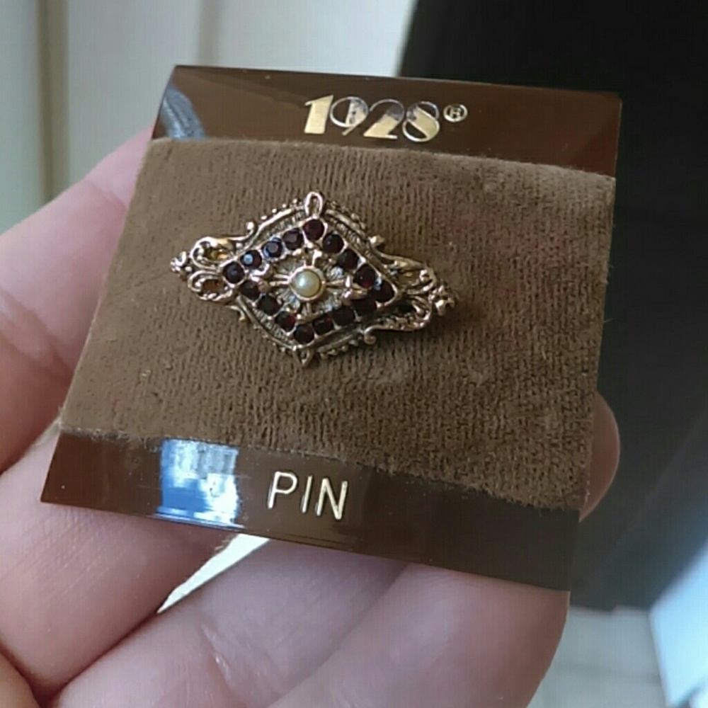 Vintage "1928" Brand Red Rhinestone Pin